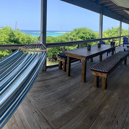 House Of Blue At Turtle Cove Long Island Bahamas别墅 外观 照片